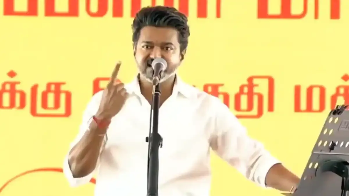 தற்குறியாமே தற்குறி... எனக்கு வாய்ல நல்லா வருது...முதலமைச்சர் விஜய் ஸ்பீச்!